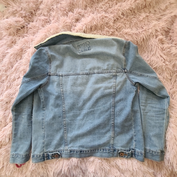 S Forever 21 Jean Jacket with faux fur trim - Picture 14 of 14